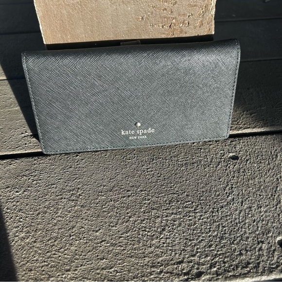 Kate spade iPhone 7 phone case crossbody - Picture 1 of 6